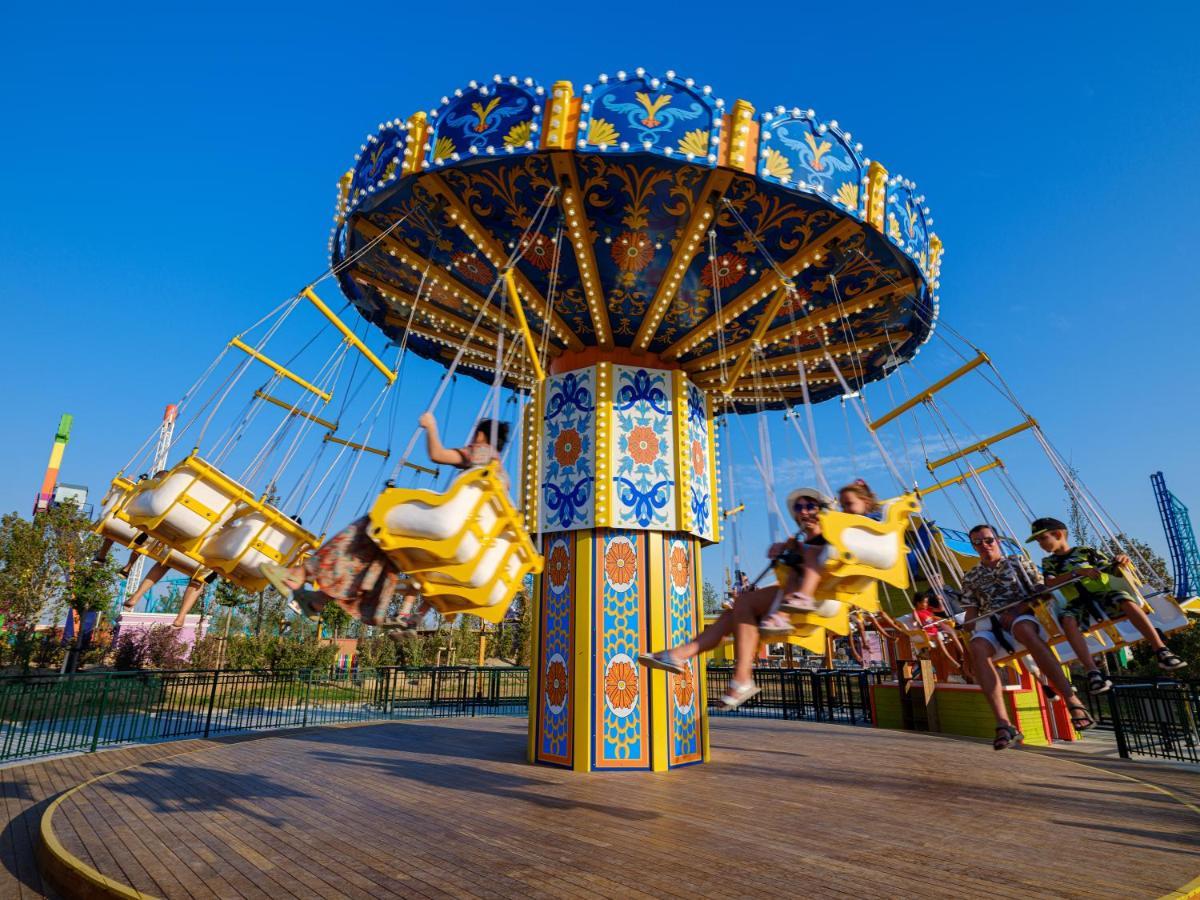 Rixos Water World Aktau - Theme Park Free Access Hotel Exterior photo