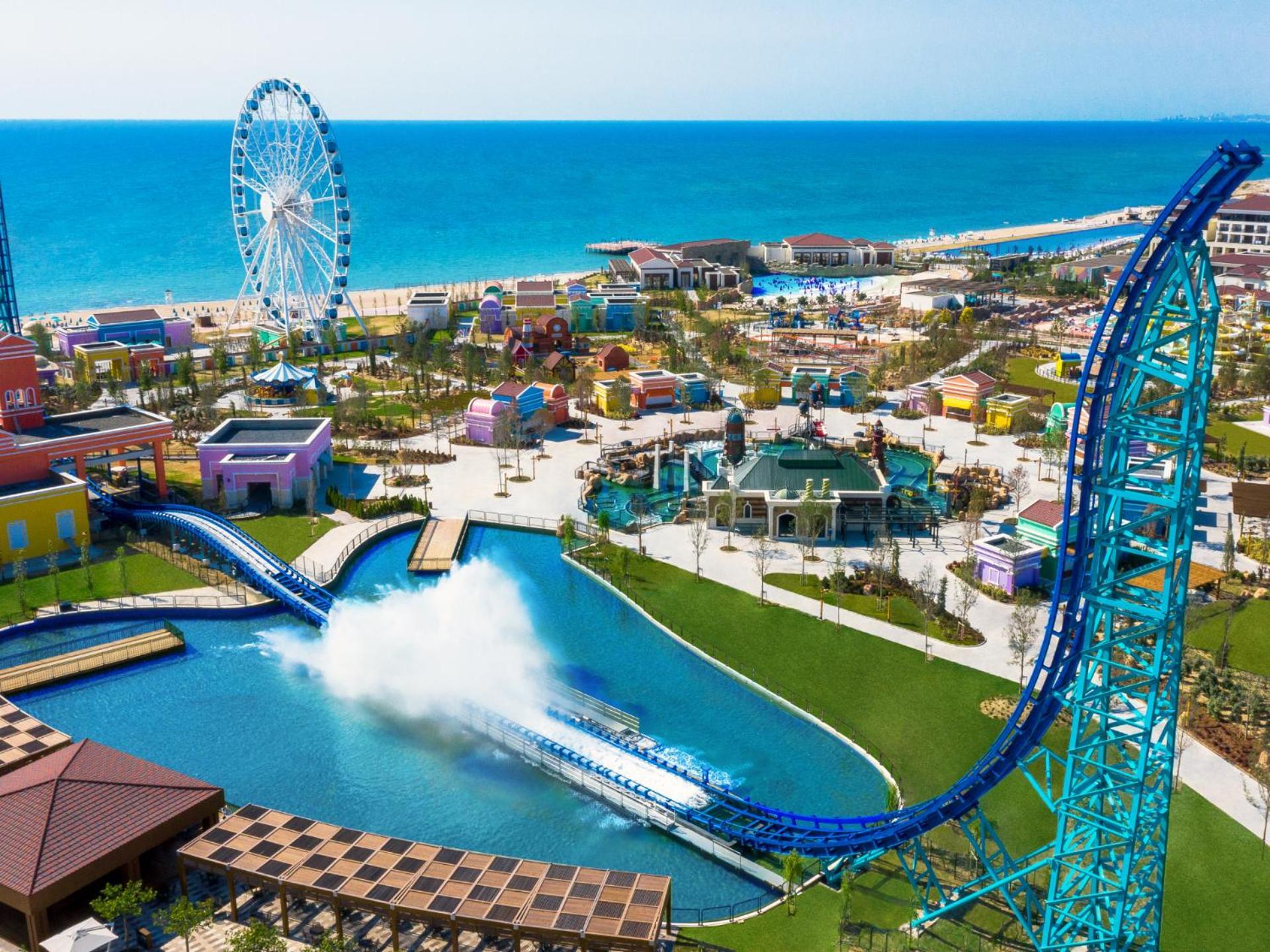 Rixos Water World Aktau - Theme Park Free Access Hotel Exterior photo